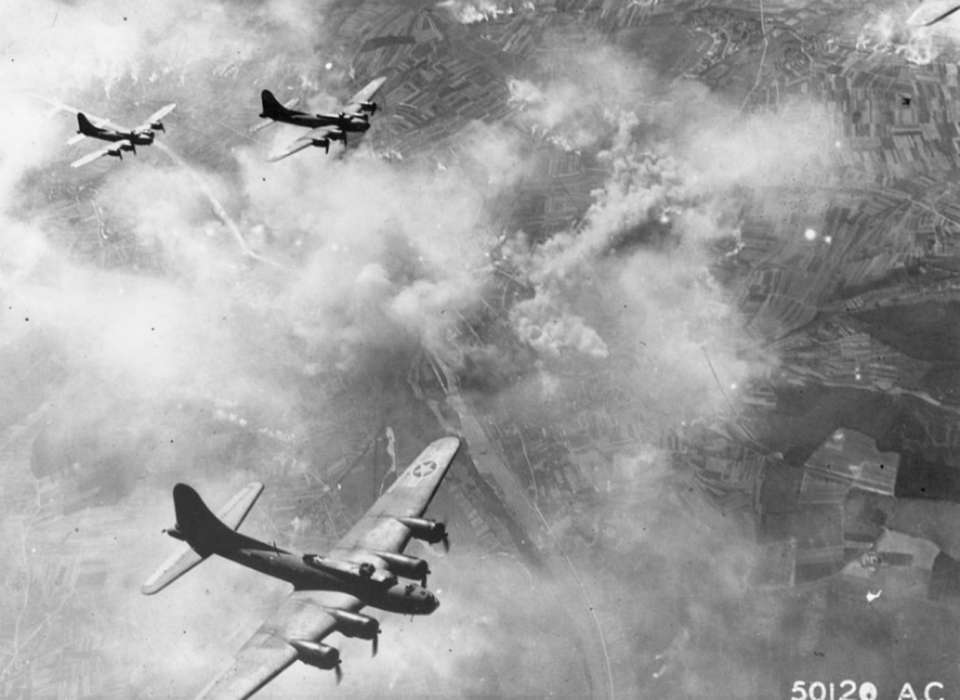 8 Scariest Sounds of World War II